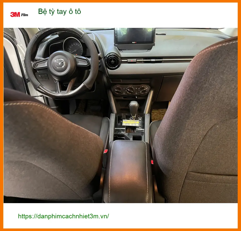 Anh Khải lắp bệ tỳ tay ô tô cho Honda HR-V ở Quận 12 để lái xe thoải mái hơn ảnh thực tế 2