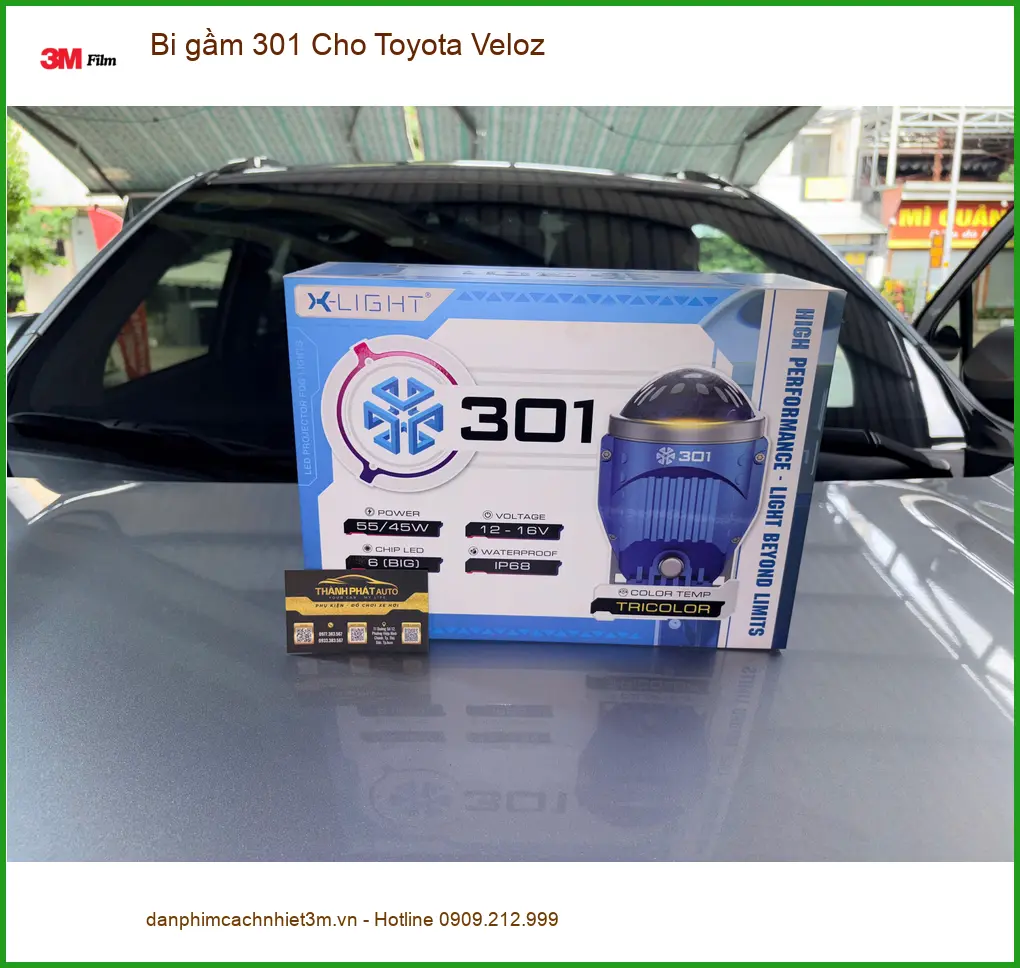 Anh Tấn lắp bi gầm 301 cho Toyota Veloz ở Quận 10 để đèn sáng hơn.
