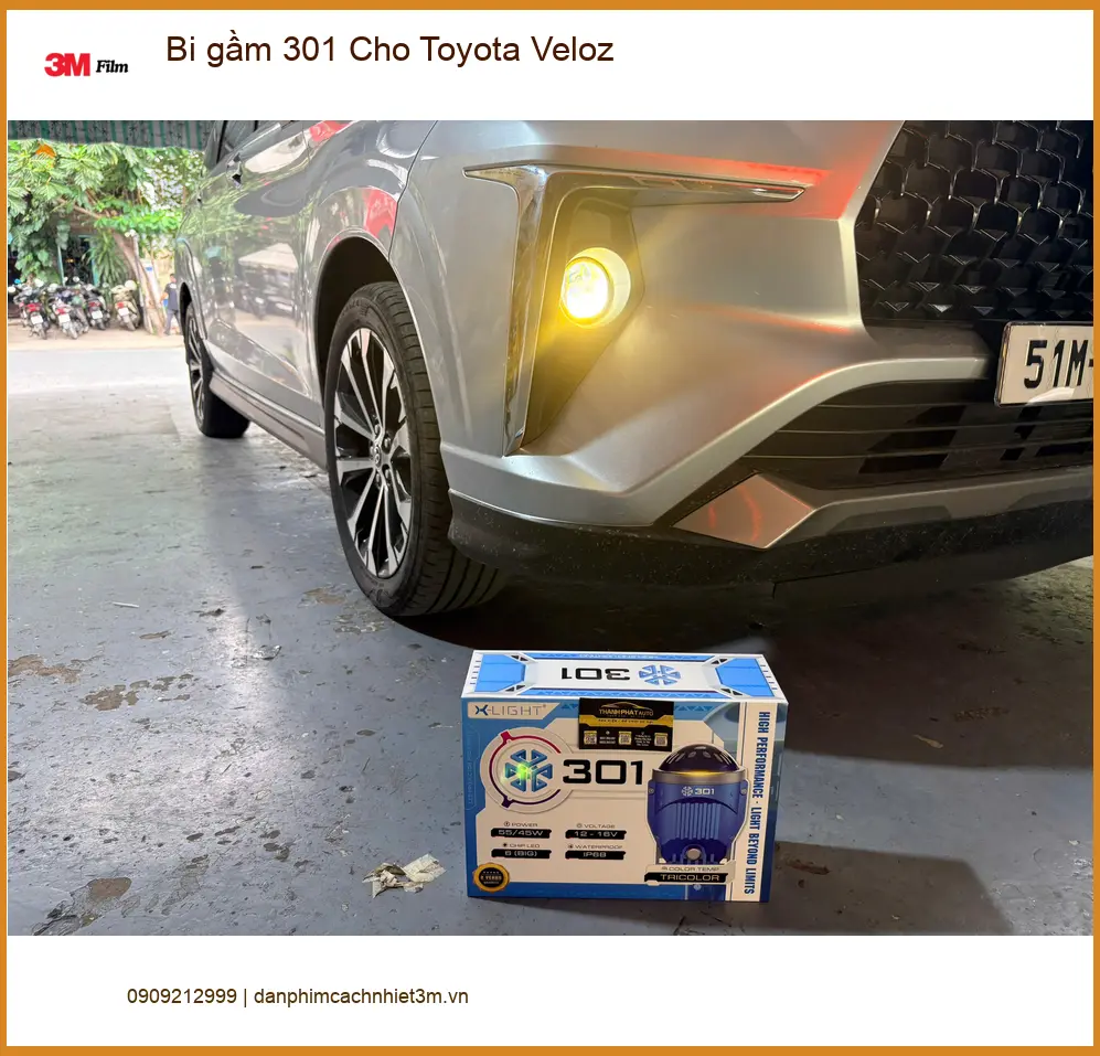 Anh Tấn lắp bi gầm 301 cho Toyota Veloz ở Quận 10 để đèn sáng hơn. ảnh thực tế 2
