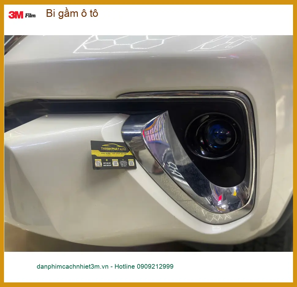 Anh Quý độ bi gầm ô tô Hyundai Accent tại Quận Phú Nhuận vì đèn pha yếu khi trời tối ảnh thực tế 3