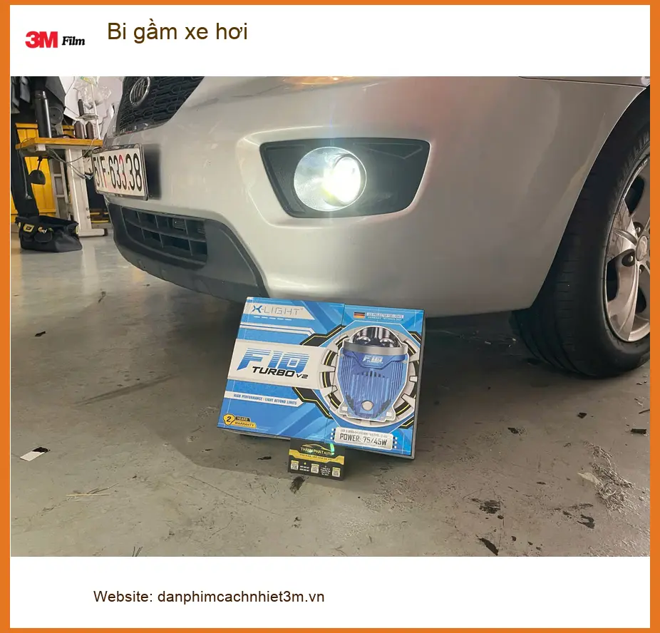 Chị Thảo độ bi gầm xe hơi Hyundai Accent vì đèn zin quá yếu khi trời mưa lớn tại Quận 2 ảnh thực tế 2