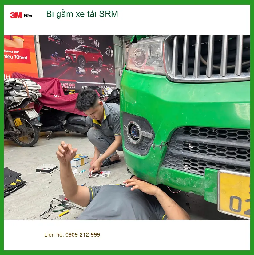 Anh Hưng độ bi gầm xe tải SRM tại Quận 2 để tăng cường độ sáng ảnh thực tế 3