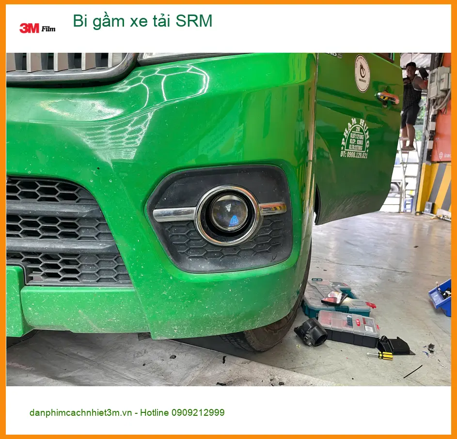 Chú Thành lắp Bi gầm xe tải SRM tại Quận 9 để an toàn hơn khi đi đêm ảnh thực tế 4