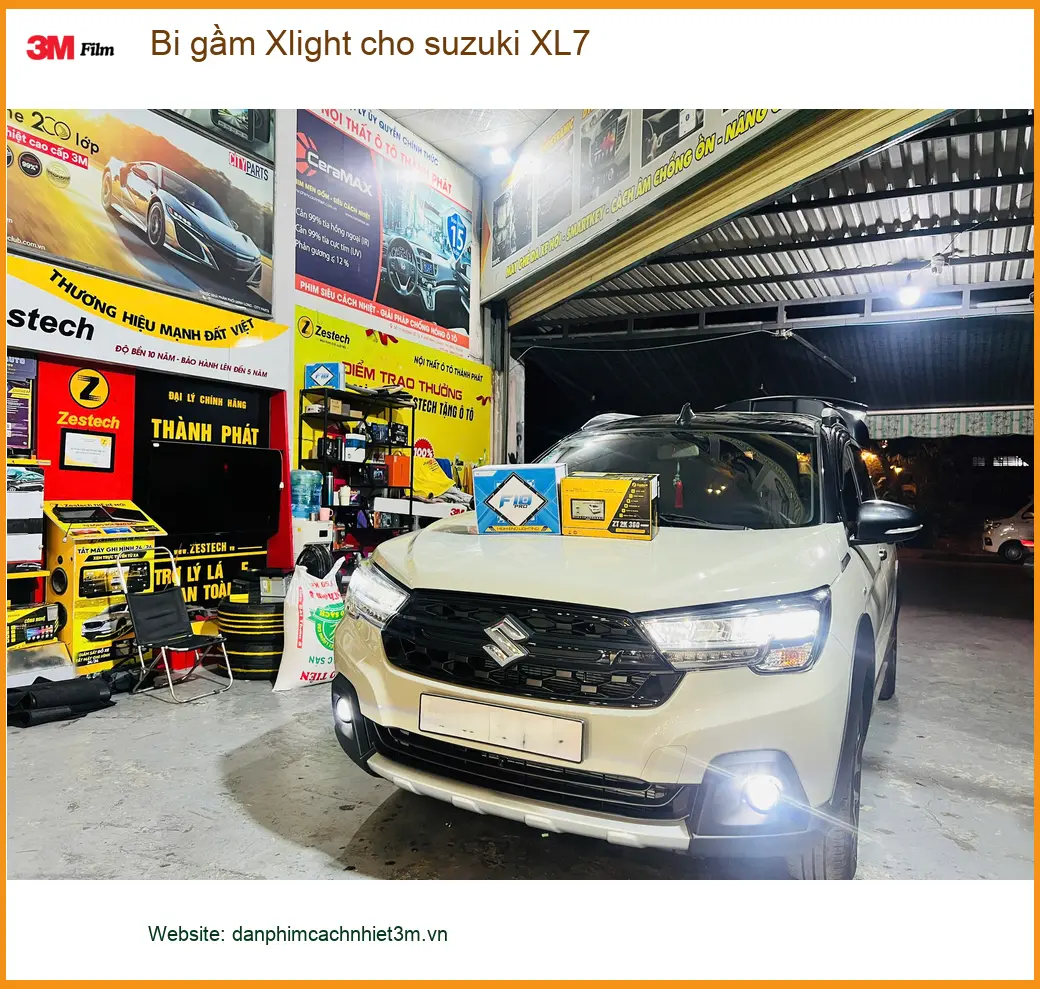 Anh Tấn độ bi gầm Xlight cho Suzuki XL7 vì đèn zin kém sáng tại Quận Thủ Đức