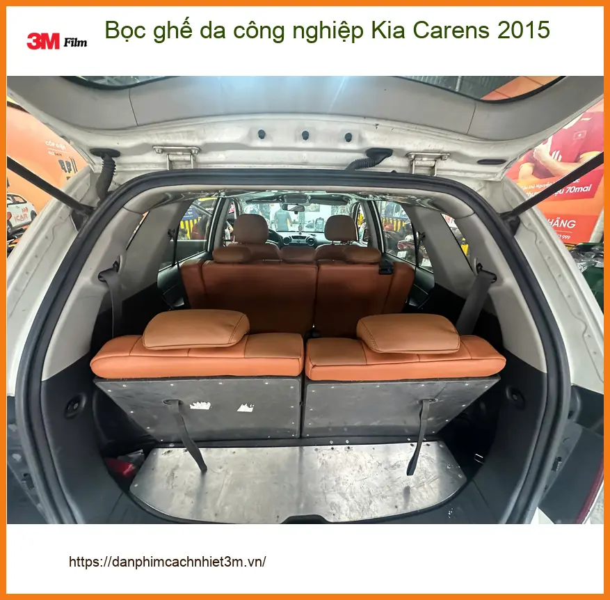 Anh Khang bọc ghế da công nghiệp Kia Carens 2015 tại Quận 1 ảnh thực tế 2
