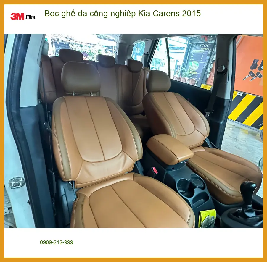 Anh Nam bọc ghế da công nghiệp Kia Carens 2015 ở Quận 8