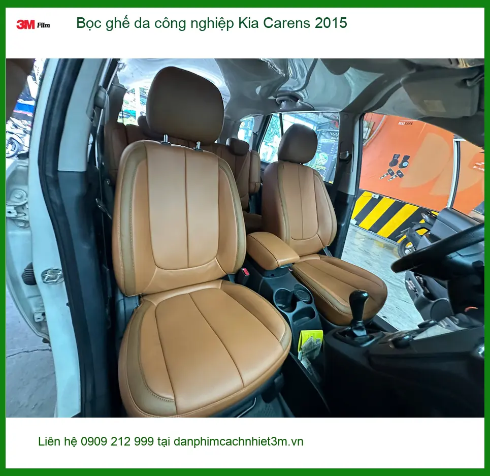 Chị Hà My bọc ghế da công nghiệp Kia Carens 2015 Quận 2, nội thất mới sang ảnh thực tế 2