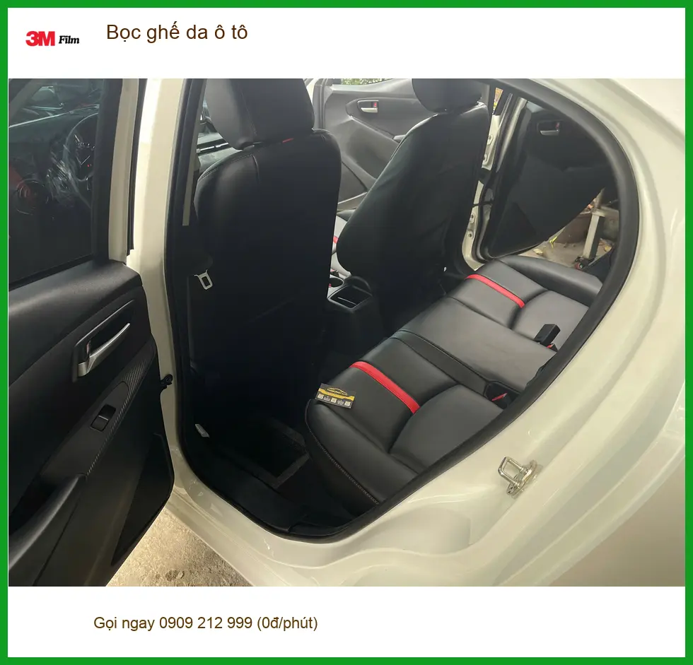 Cô Thu bọc ghế da ô tô cho Hyundai Accent tại Quận 9 tăng tính thẩm mỹ