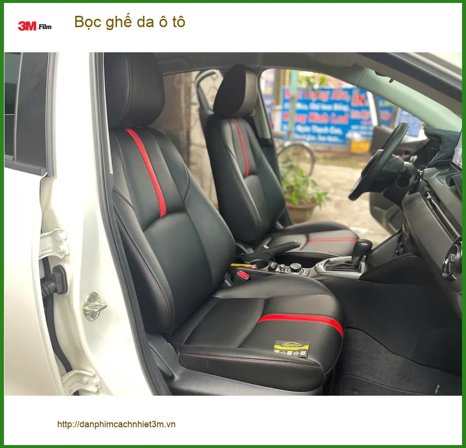 Chị Thanh bọc ghế da ô tô Mazda CX-5 tại Hóc Môn để nội thất sang trọng hơn ảnh thực tế 3