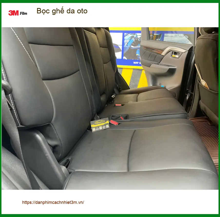 Chị Thảo bọc ghế da Hyundai Accent để nội thất sạch đẹp hơn ở Quận Tân Bình ảnh thực tế 3