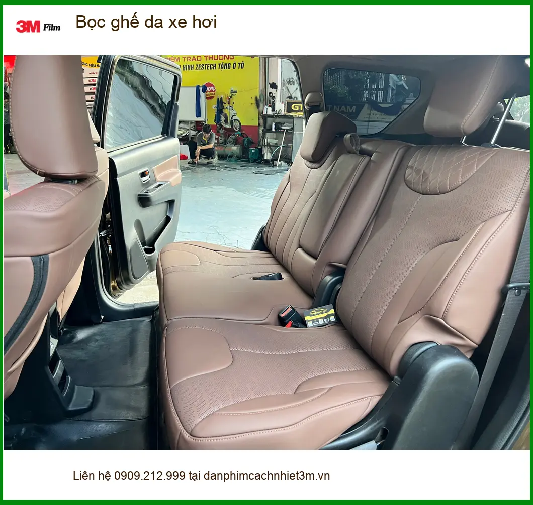 Chú Cường bọc ghế da Toyota Vios tại Hóc Môn làm mới nội thất xe ảnh thực tế 2