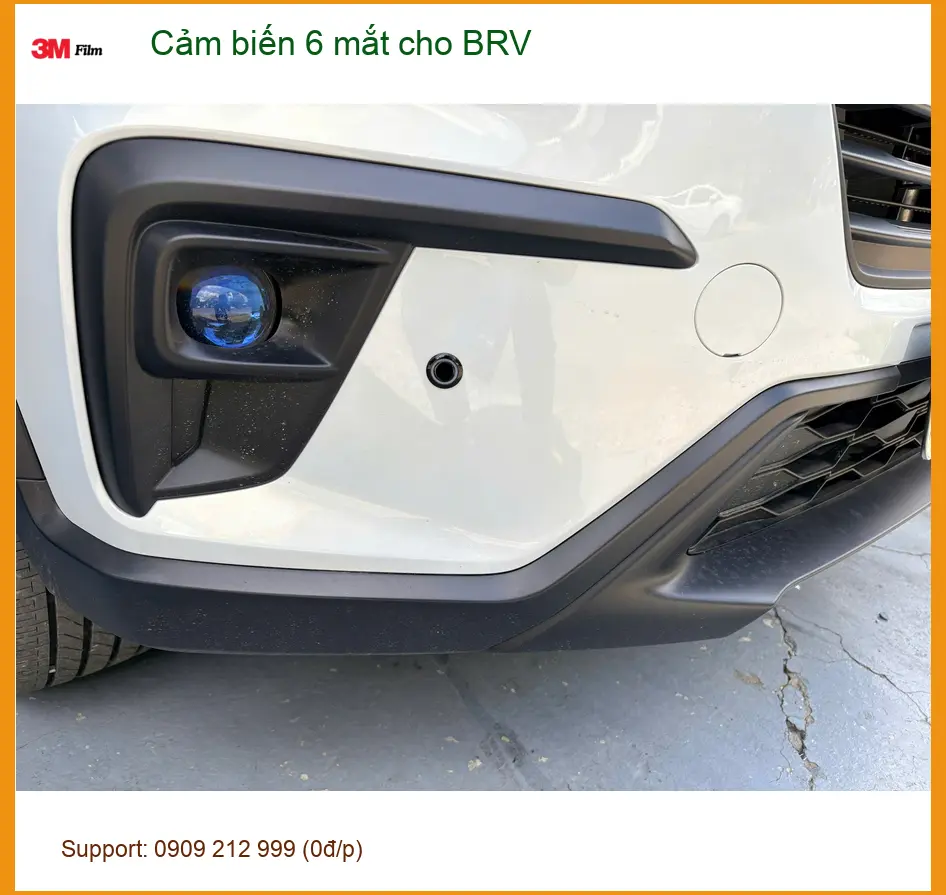 Anh Khôi lắp cảm biến 6 mắt cho BRV tại Quận Bình Tân để đỗ xe an toàn hơn ảnh thực tế 3