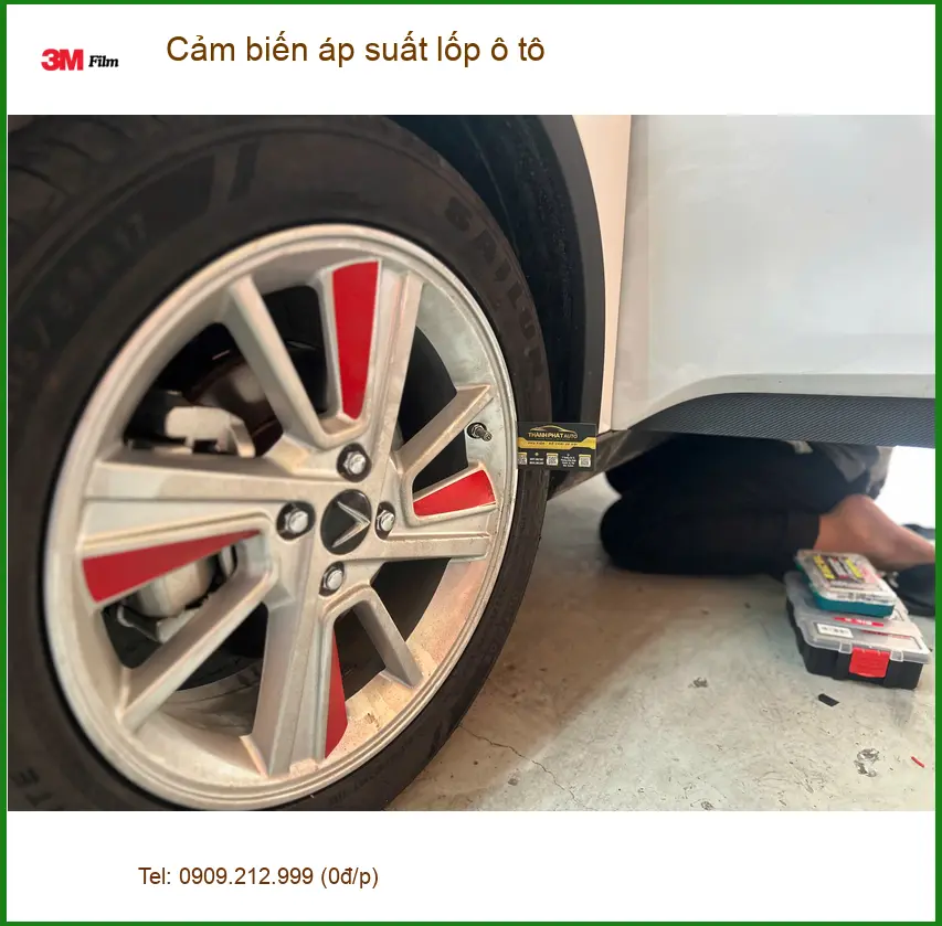 Chú Đạt lắp cảm biến áp suất lốp ô tô Suzuki XL7 tại Thủ Đức để kiểm soát an toàn ảnh thực tế 4