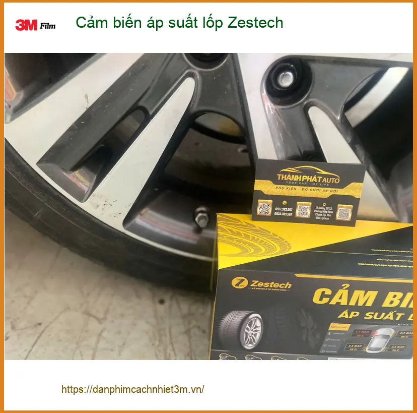 Anh Dũng lắp Cảm biến áp suất lốp Zestech Mazda CX-5 tại Bình Chánh ảnh thực tế 2