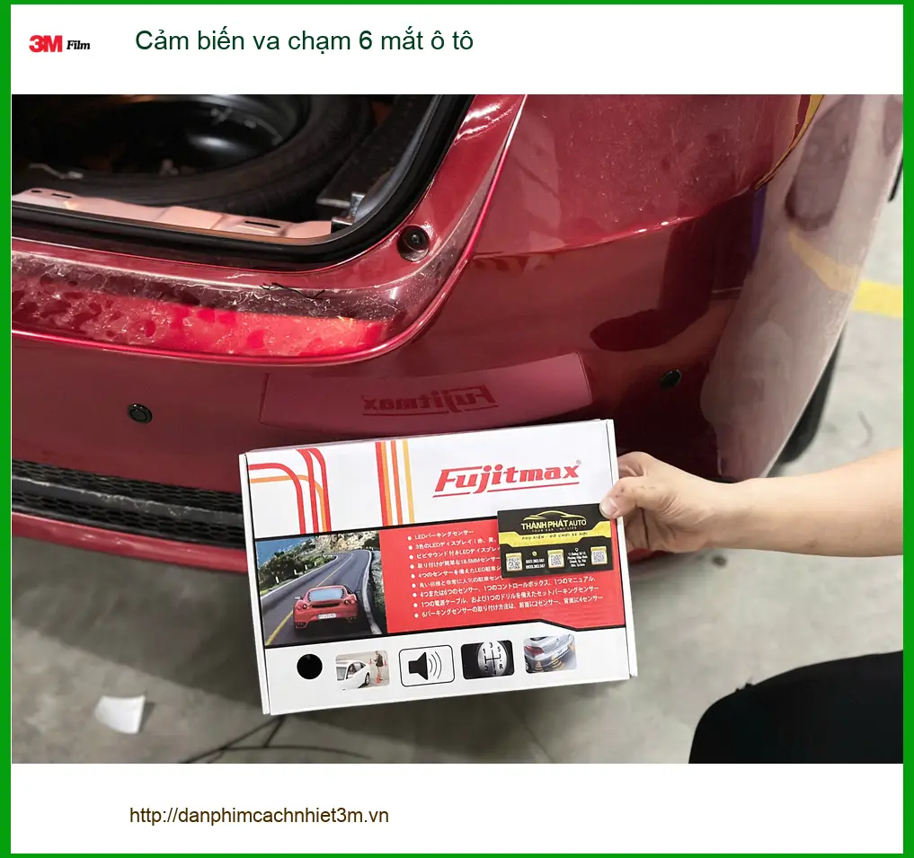 Anh Tùng lắp cảm biến va chạm 6 mắt Hyundai Accent tại Thủ Đức giúp đỗ xe an toàn ảnh thực tế 2