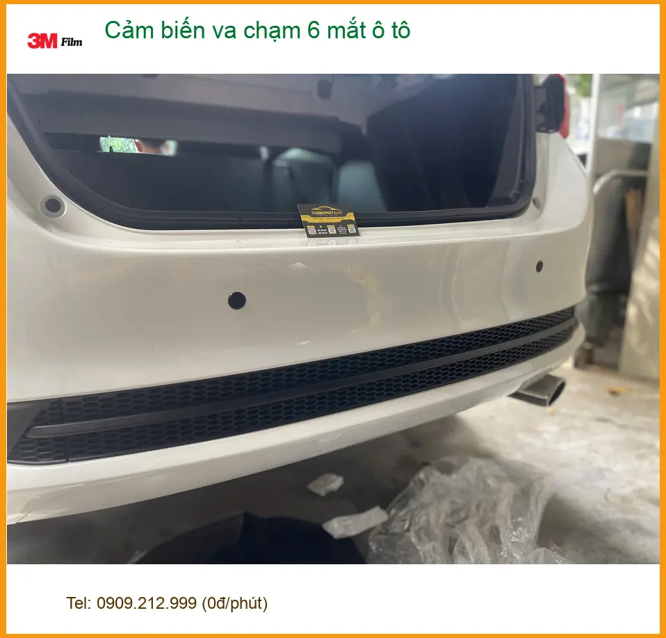 Anh Tùng lắp cảm biến va chạm 6 mắt ô tô cho Kia K3 tại Quận 2 để đậu xe an toàn hơn ảnh thực tế 4