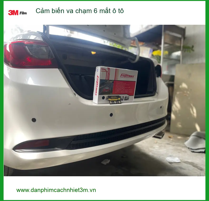 Anh Khang lắp Cảm biến va chạm 6 mắt ô tô cho Toyota Camry tại Quận 8 ảnh thực tế 4