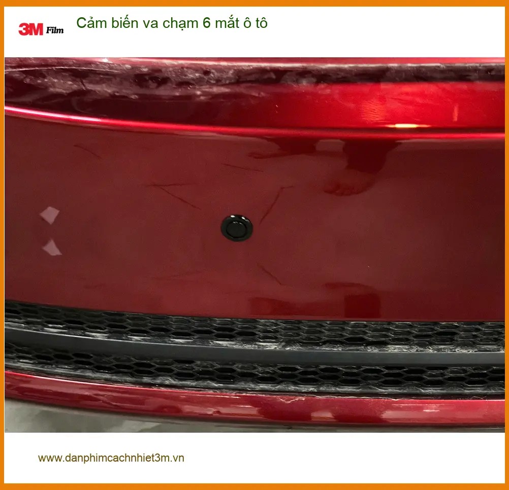 Anh Minh gắn cảm biến va chạm 6 mắt ô tô cho Hyundai Accent ở Bình Chánh ảnh thực tế 5