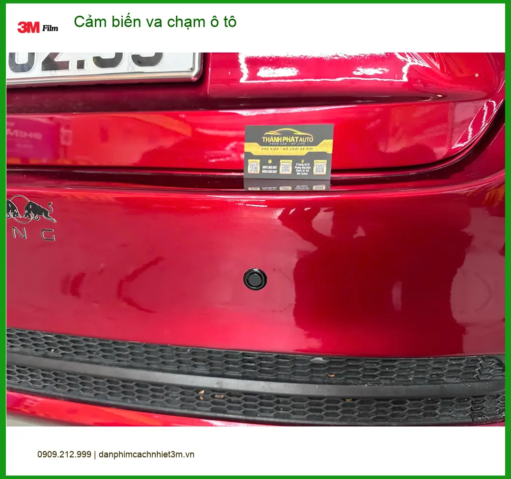 Chú Minh lắp cảm biến va chạm ô tô cho Hyundai Kona để an tâm hơn khi lùi xe ở Hóc Môn ảnh thực tế 5