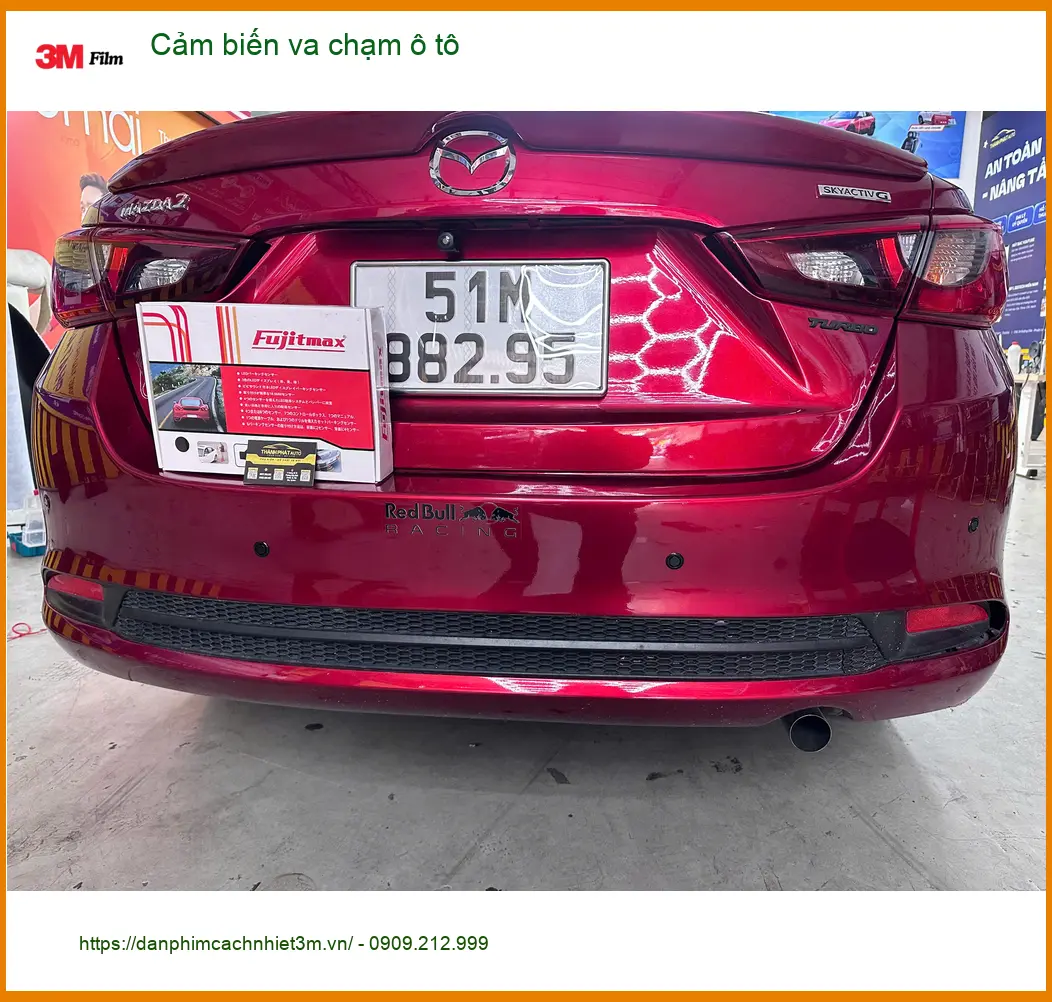 Anh Bùi Khang lắp cảm biến va chạm ô tô cho VinFast Lux A2.0 tại Quận 8 ảnh thực tế 2