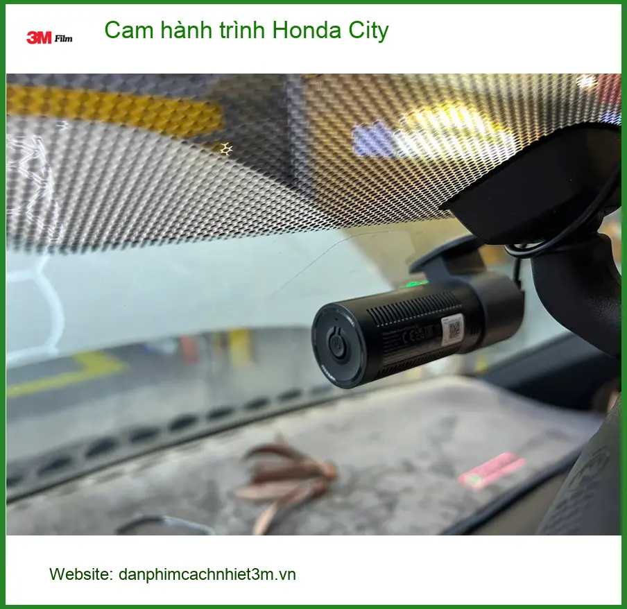 Anh Khải lắp Cam hành trình Honda City tại Quận Bình Thạnh yên tâm di chuyển ảnh thực tế 2