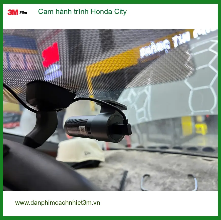 Anh Tấn lắp cam hành trình cho Honda City tại Quận 5 để ghi lại hành trình rõ nét ảnh thực tế 4