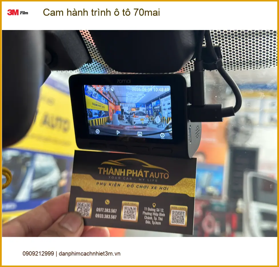Cô Lan Anh lắp Cam hành trình ô tô 70mai Toyota Camry Bình Chánh ghi hình ảnh thực tế 4