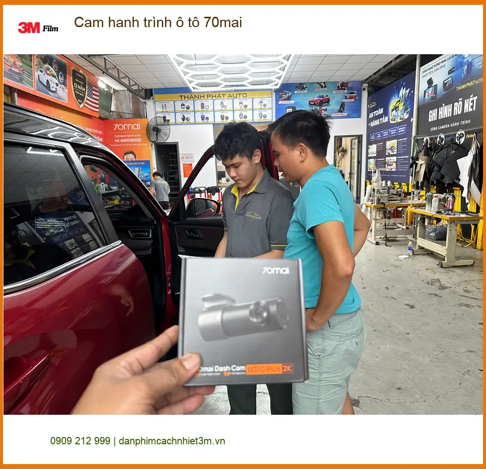 Anh Tấn lắp cam hành trình ô tô 70mai Hyundai Santa Fe Quận 2 uy tín, giá tốt ảnh thực tế 4