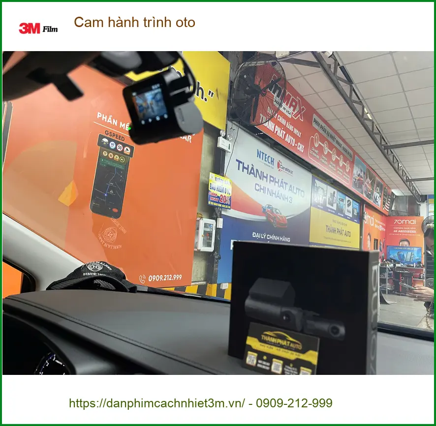 Anh Kiên lắp cam hành trình oto cho Hyundai Creta tại Quận 8 để an tâm mỗi chuyến đi