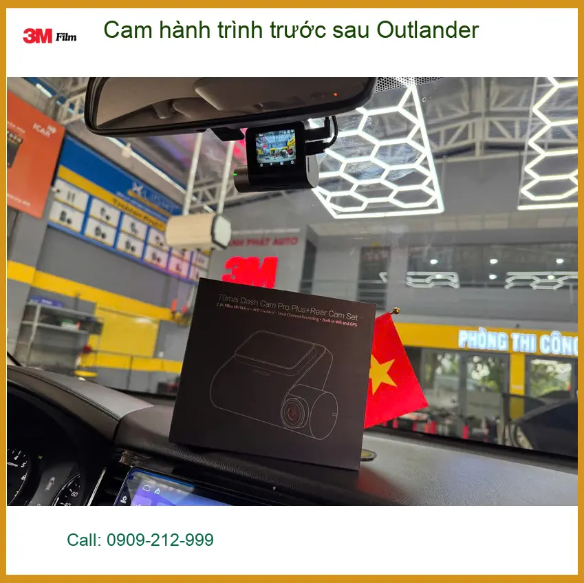 Anh Minh lắp cam hành trình trước sau Outlander tại Quận 9 để yên tâm di chuyển ảnh thực tế 2