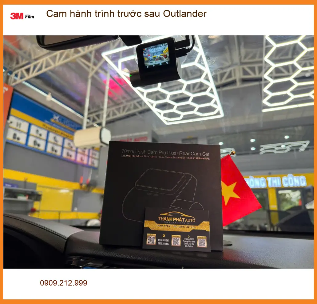 Anh Minh lắp cam hành trình trước sau Outlander tại Quận 9 để yên tâm di chuyển ảnh thực tế 3