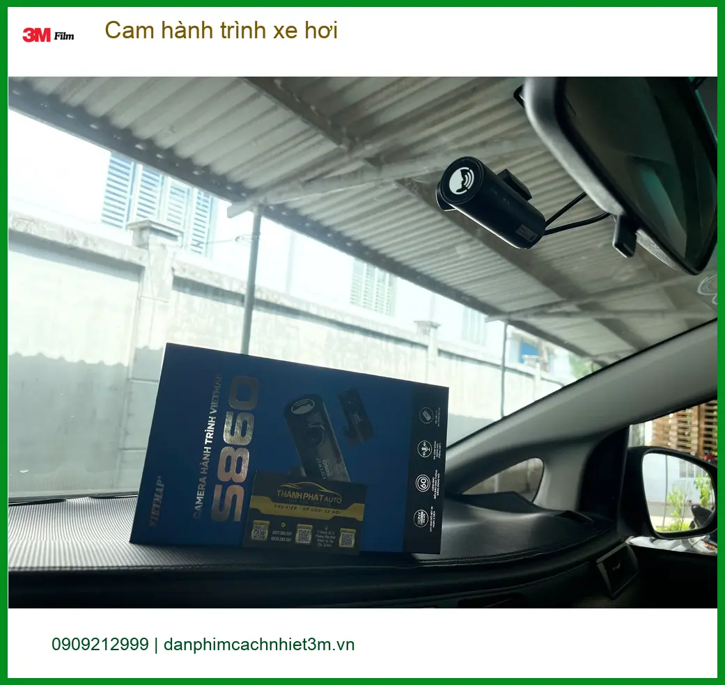 Chị Thảo lắp Cam hành trình xe hơi cho Honda CRV tại Quận Phú Nhuận để đảm bảo an toàn ảnh thực tế 4