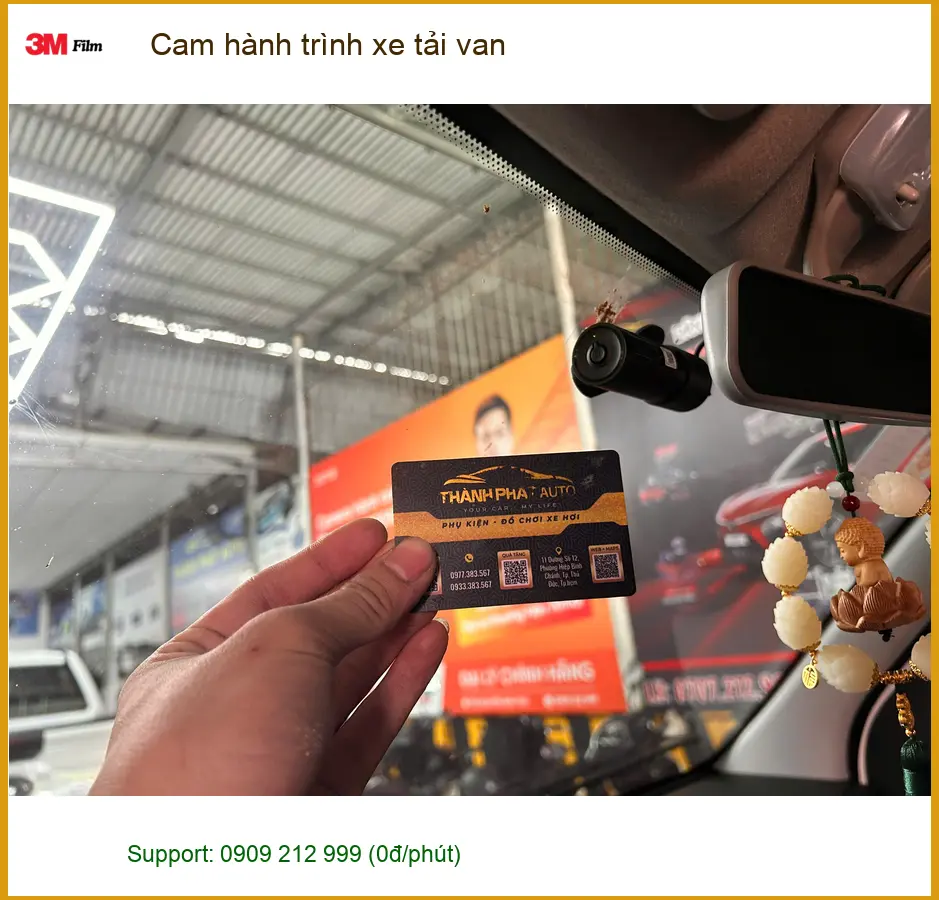 Bác Tùng lắp cam hành trình xe tải van Ford Transit Quận Gò Vấp để an tâm giao hàng ảnh thực tế 2