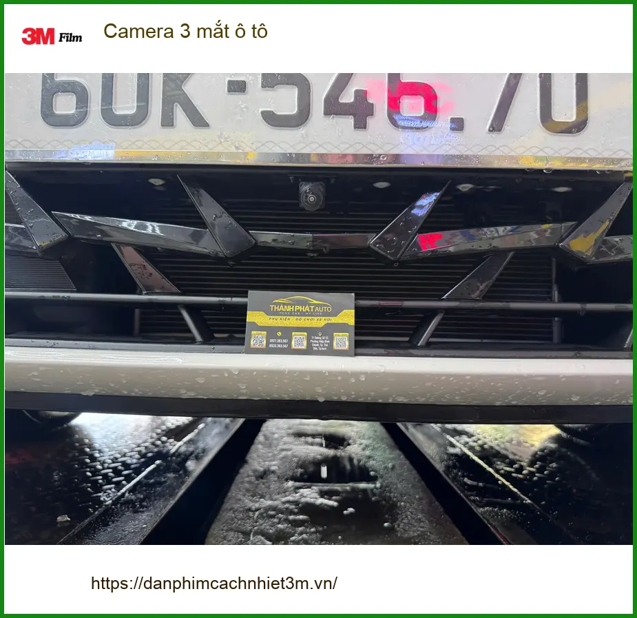 Anh Khải lắp Camera 3 mắt ô tô cho Hyundai Creta vì khó quan sát khi lùi xe ở Quận 9