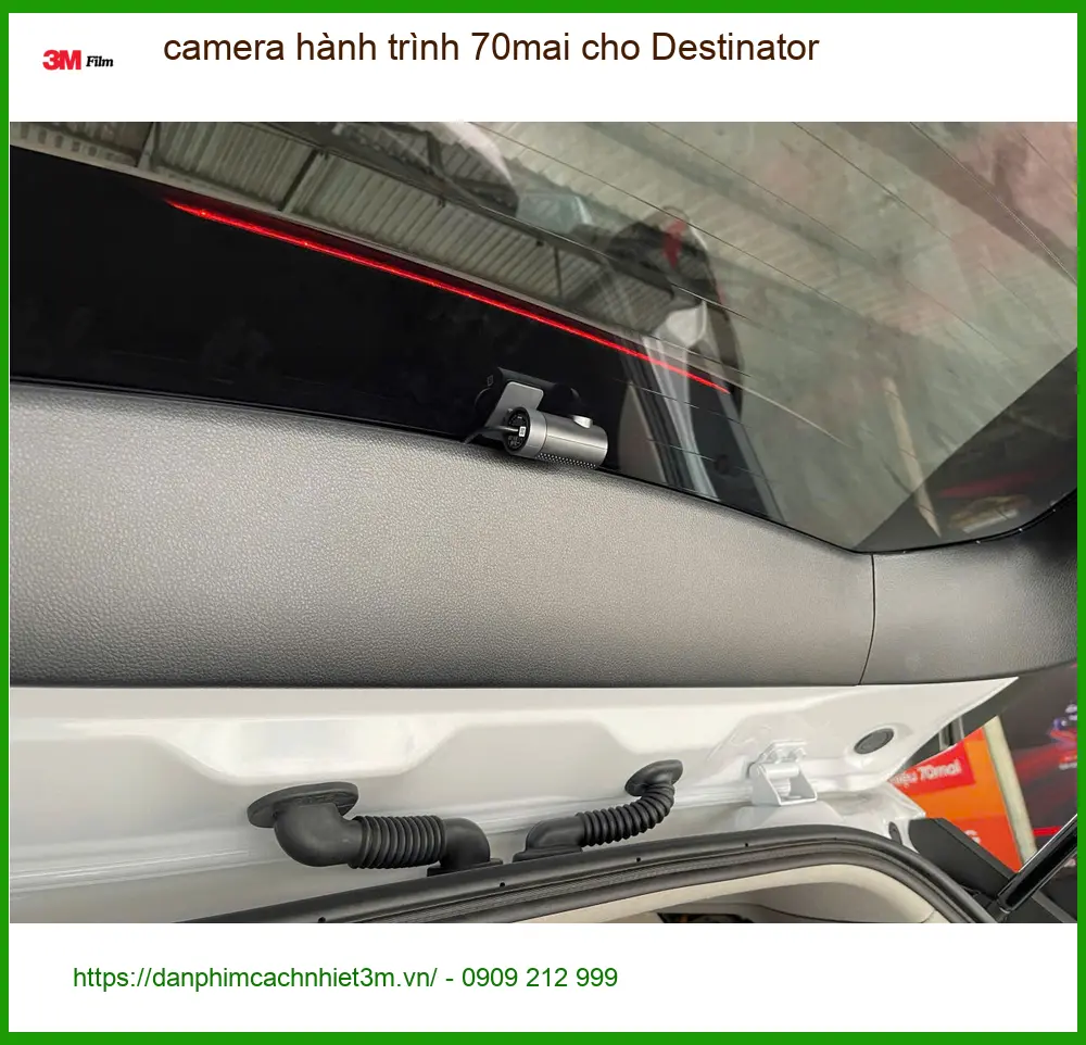 Chị Thảo lắp camera hành trình 70mai cho Hyundai Accent tại Hóc Môn để ghi lại hành trình rõ nét ảnh thực tế 2