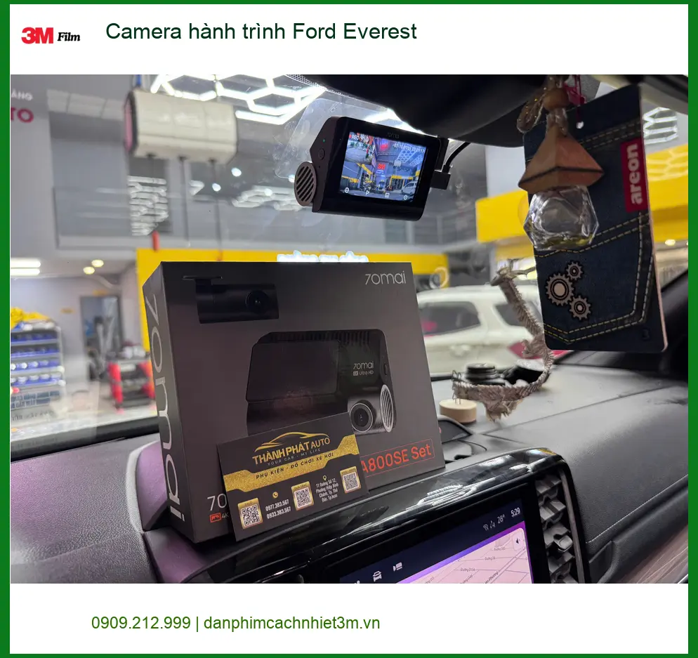 Chú Tuấn lắp Camera hành trình Ford Everest tại Củ Chi để an toàn trên mọi nẻo đường