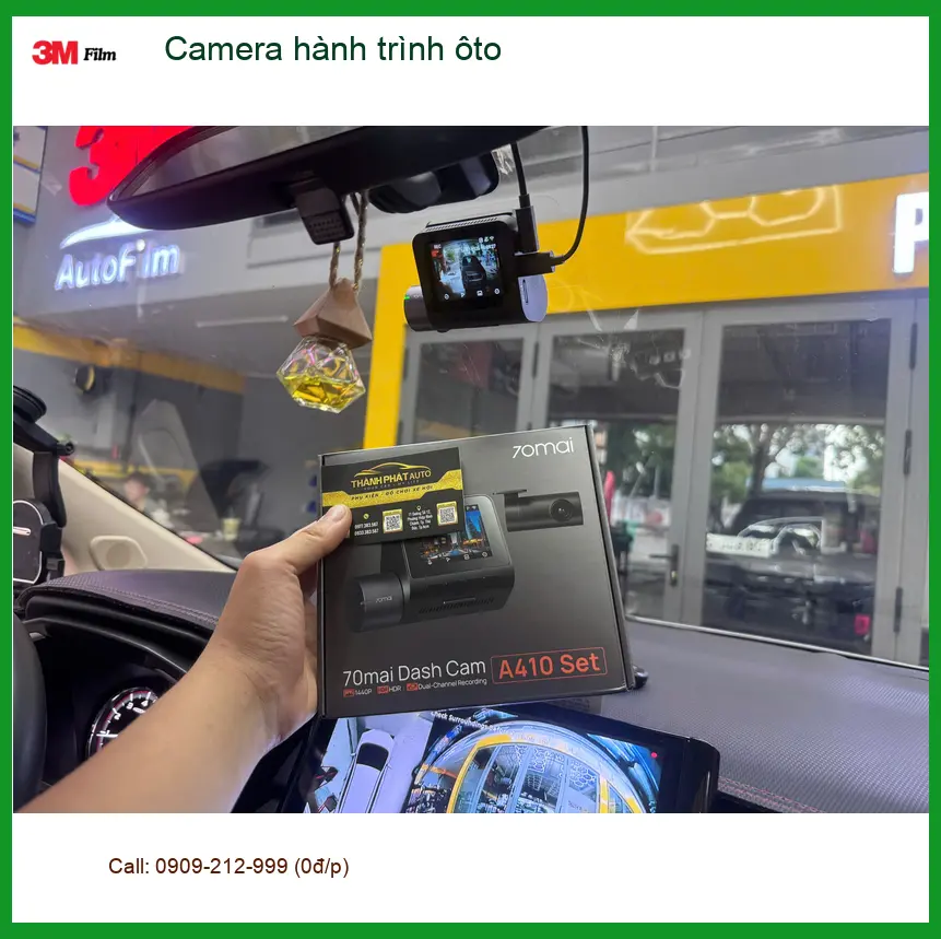 Chị Thảo lắp camera hành trình ô tô Hyundai Accent tại Quận 1 để ghi lại hành trình an toàn ảnh thực tế 4