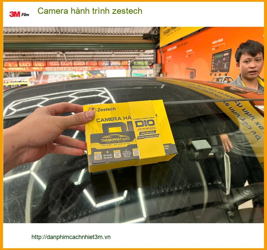 Anh Khải lắp Camera hành trình Zestech cho Honda CR-V tại Quận 8 để an toàn hơn. ảnh thực tế 4