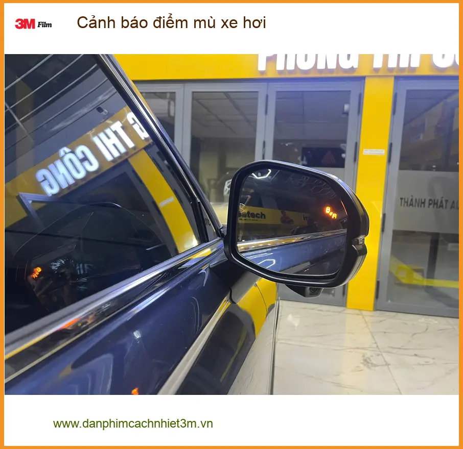 Anh Quang lắp cảnh báo điểm mù cho Hyundai Elantra tại Thủ Đức để tránh va chạm ảnh thực tế 4