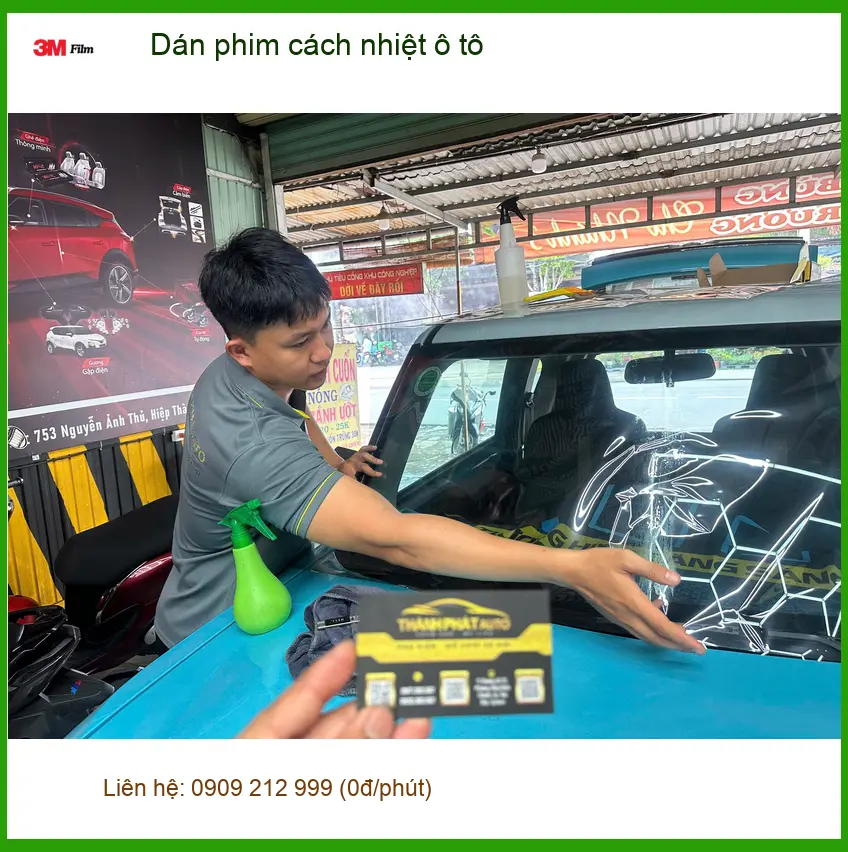 Anh Minh Triết dán phim cách nhiệt Hyundai Accent Quận 8 bảo vệ xe mùa nắng. ảnh thực tế 2