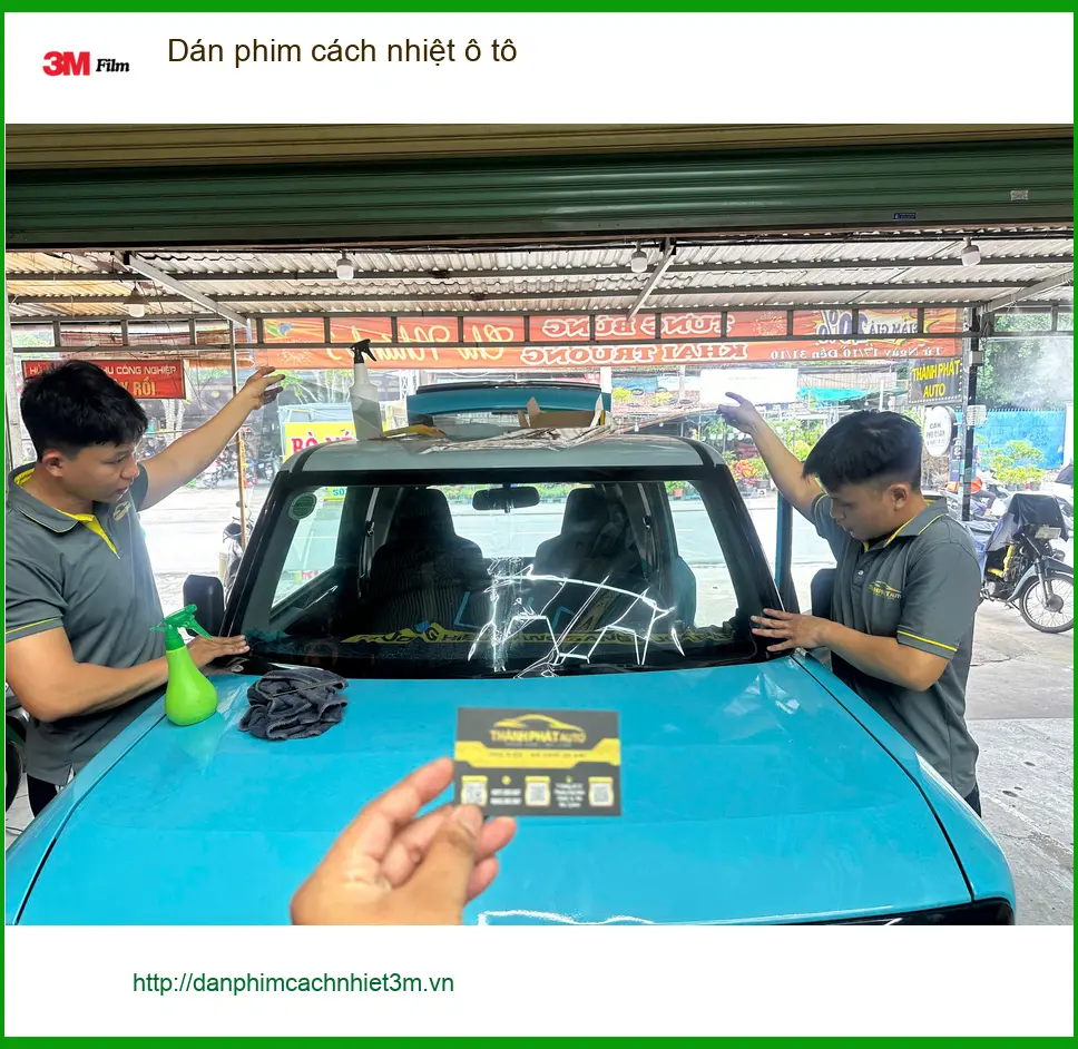 Anh Khánh dán phim cách nhiệt ô tô cho Honda Civic Quận 1 trước mùa nắng gay gắt ảnh thực tế 3