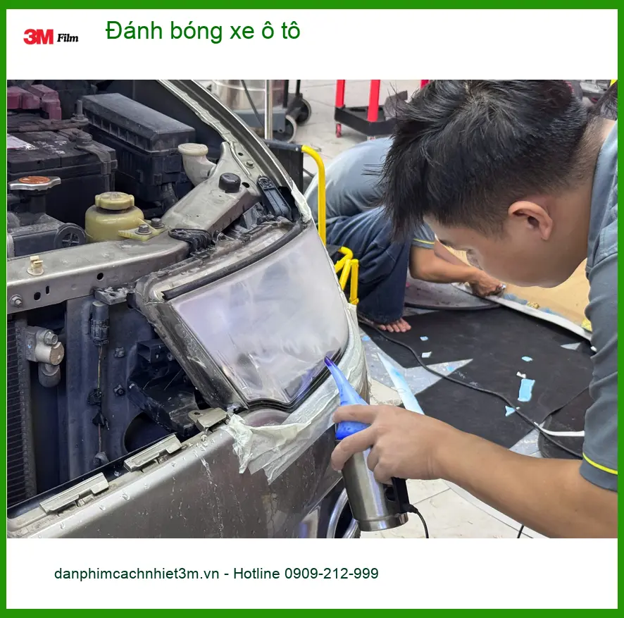 Dịch vụ đánh bóng xe ô tô Quận 2 cho Anh Tấn Hyundai Elantra