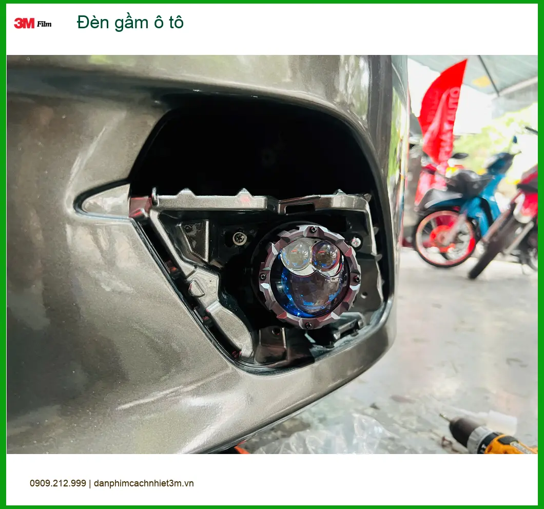 Anh Quang độ đèn gầm ô tô Ford Everest để cải thiện tầm nhìn khi đi đêm ở Nhà Bè ảnh thực tế 4