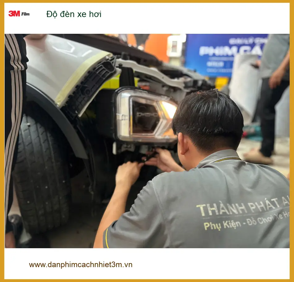 Anh Kiên độ đèn xe hơi Hyundai Accent vì đèn zin yếu sáng tại Hóc Môn ảnh thực tế 5
