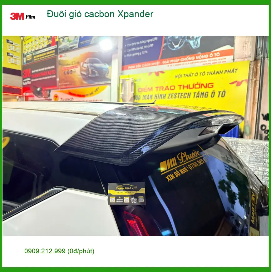 Anh Tùng lắp đuôi gió cacbon cho Xpander tại Quận Thủ Đức để xe trông thể thao hơn ảnh thực tế 3