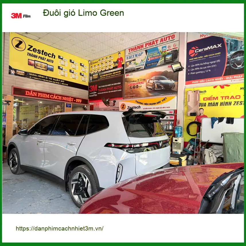 Anh Tấn lắp đuôi gió Limo Green cho Honda CRV tại Quận 9 để xe thể thao hơn ảnh thực tế 2