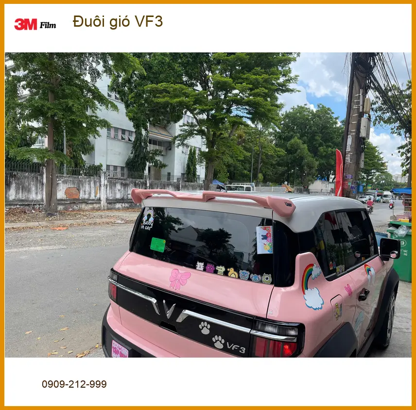 Anh Khải lắp đuôi gió cho VinFast VF3 tại Quận 4 tăng vẻ thể thao