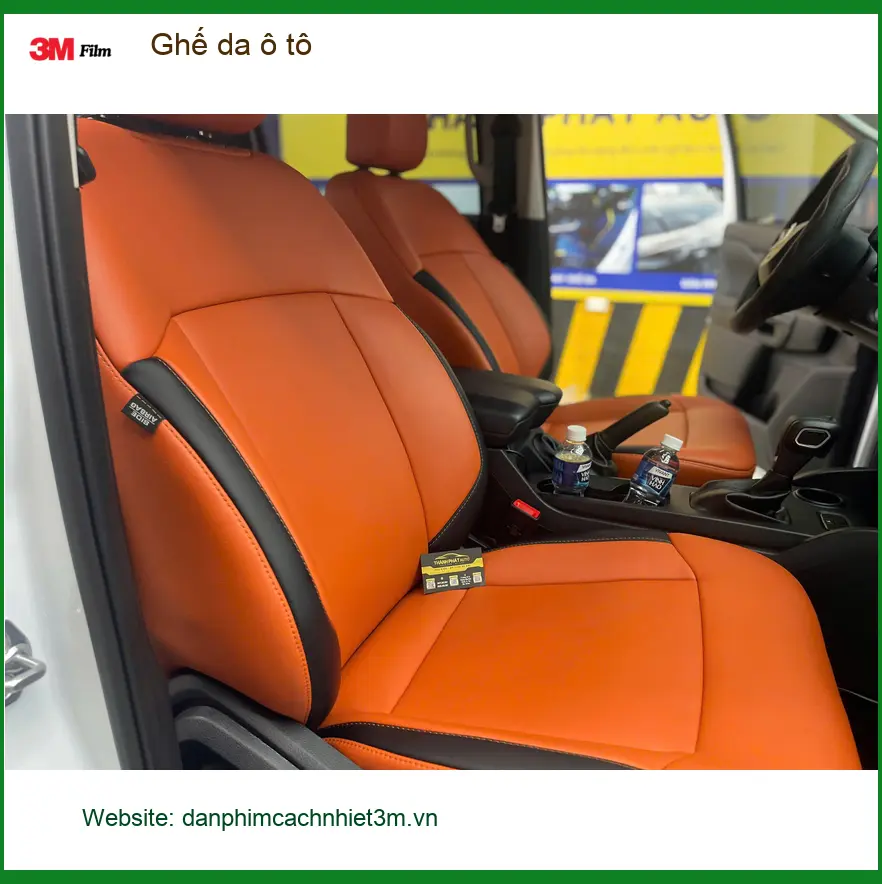 Chú Lực bọc ghế da ô tô cho Hyundai Santa Fe vì muốn nâng cấp không gian xe ở Thủ Đức ảnh thực tế 2