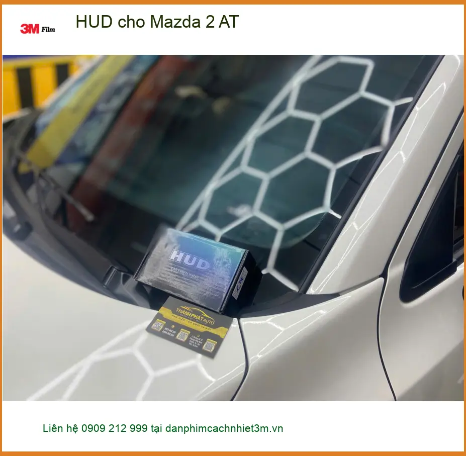 Anh Cường lắp HUD cho Mazda 2 AT tại Quận 2 để hiển thị thông tin rõ ràng hơn ảnh thực tế 3