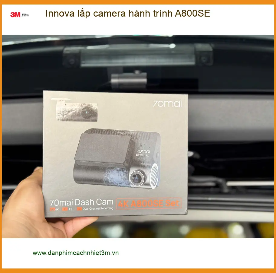 Anh Tùng lắp camera hành trình A800SE cho Toyota Innova tại Quận Tân Phú ảnh thực tế 3